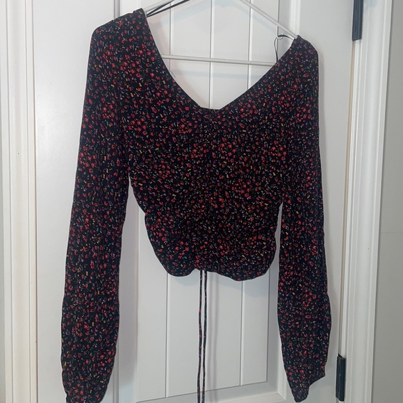 H&M Drawstring Top - Picture 1 of 3